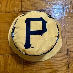 Pittsburgh Pirates 90's Night Bucket Hat Reversible Bucs